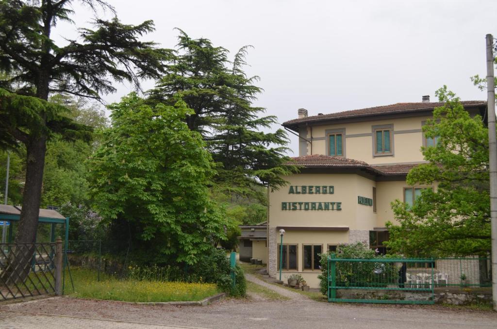 Albergo Padellino Vaglia  Екстериор снимка